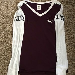 PINK Victoria’s Secret longsleeve vneck